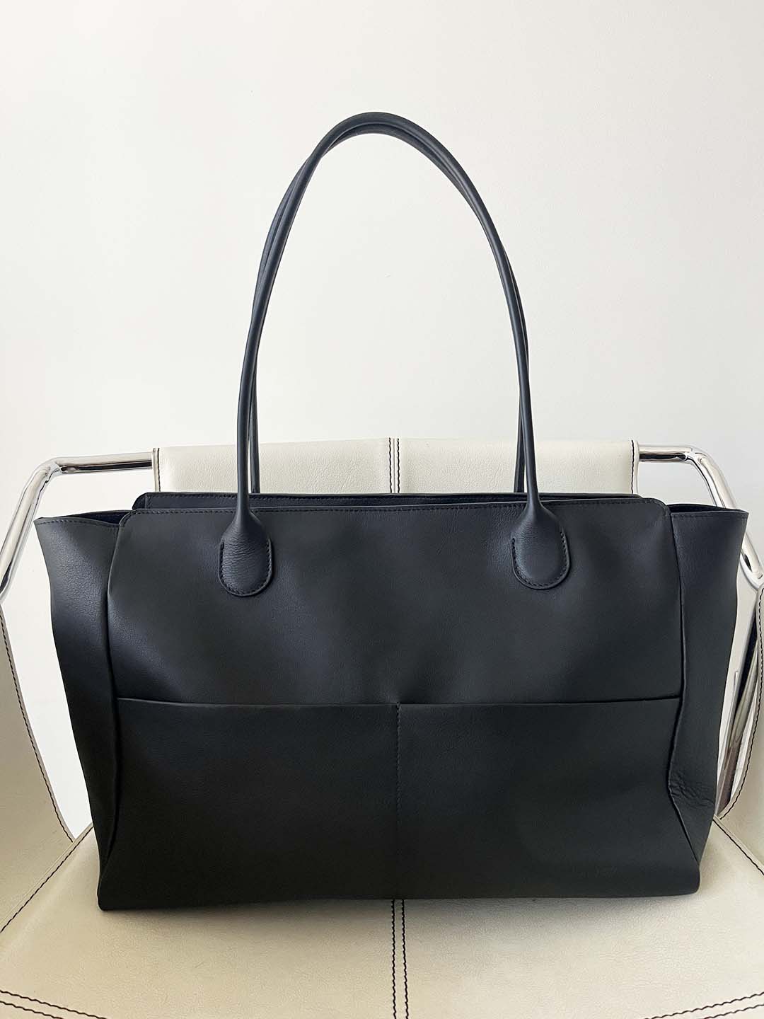 L'Editrice Bag in Smooth Calf Black