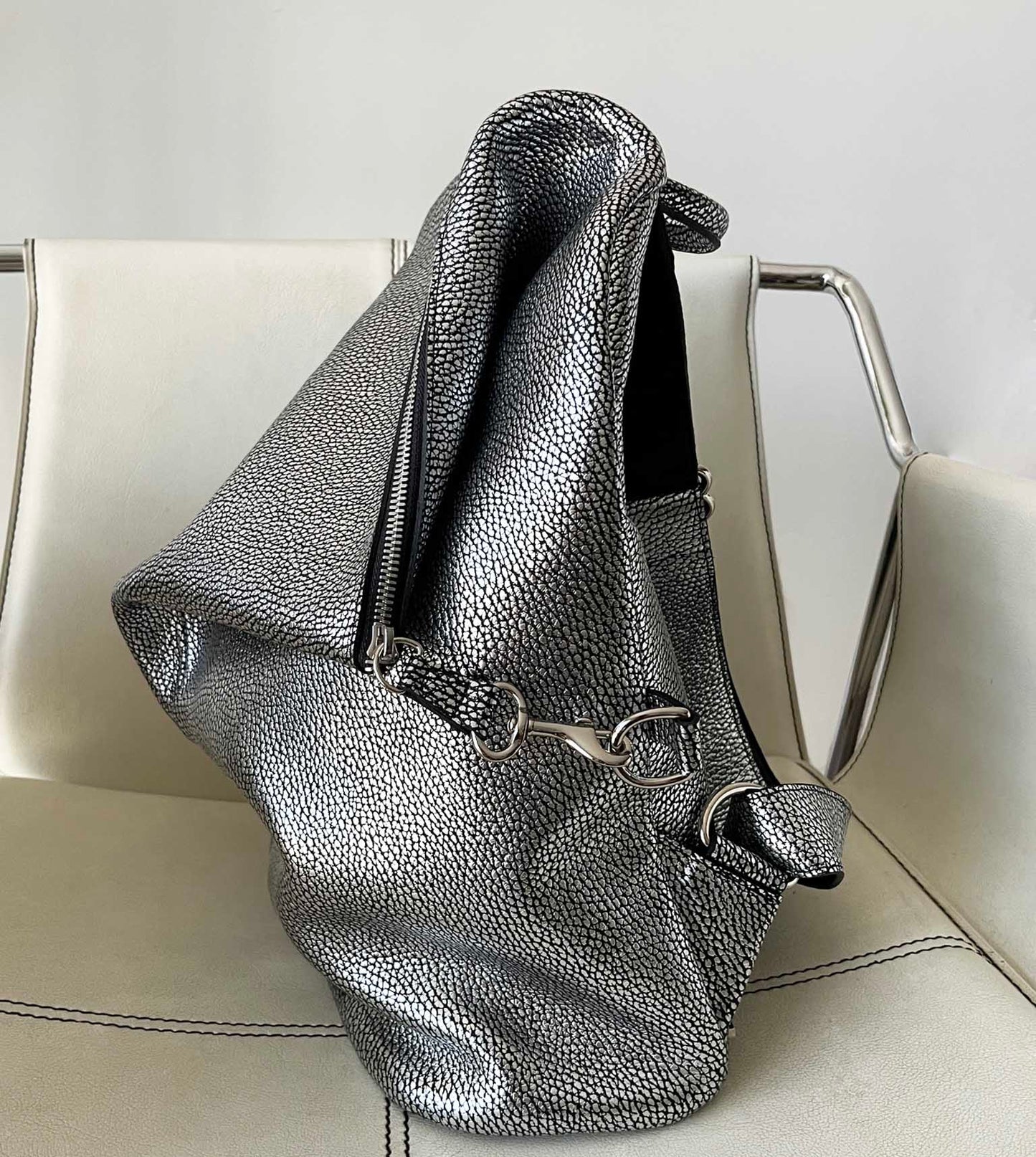 Le sac à dos Mercato en argent
