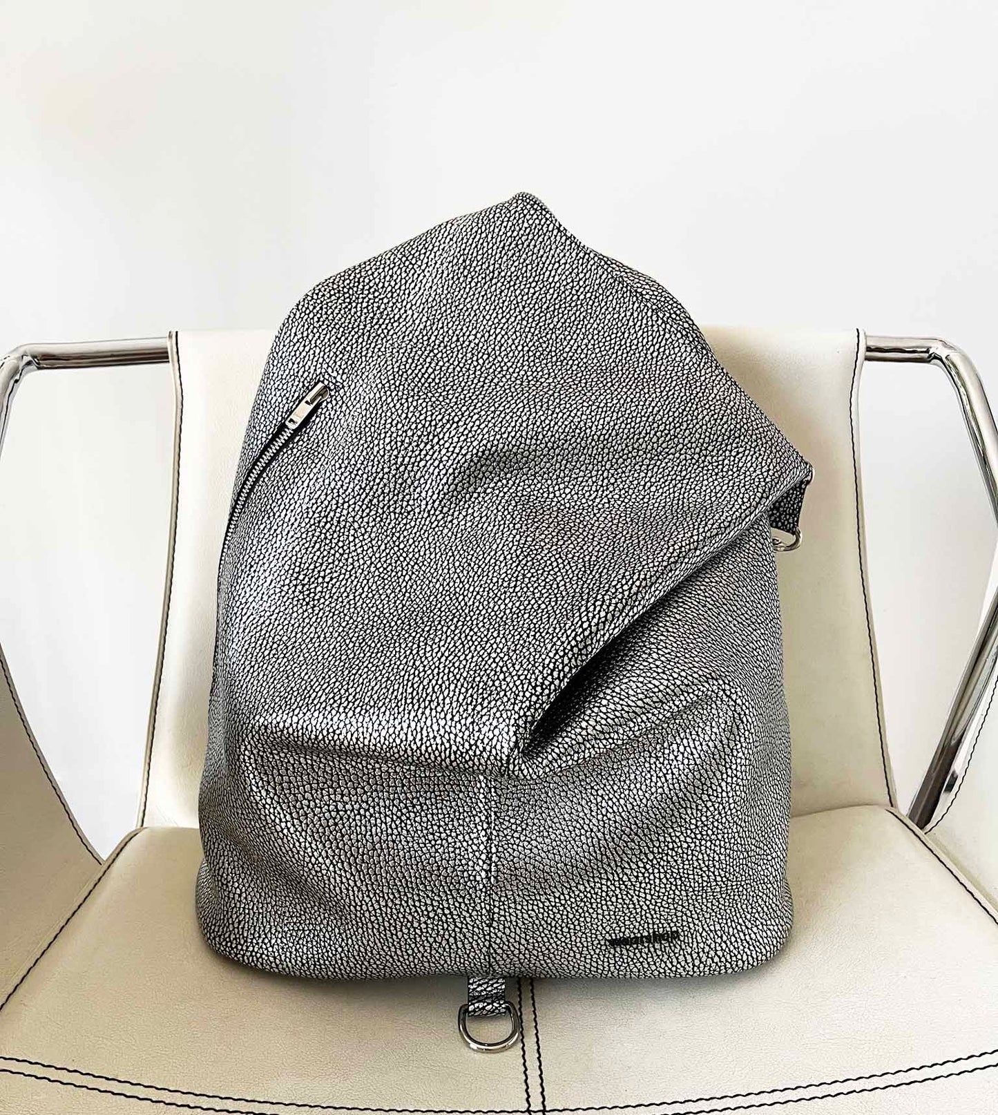 Le sac à dos Mercato en argent