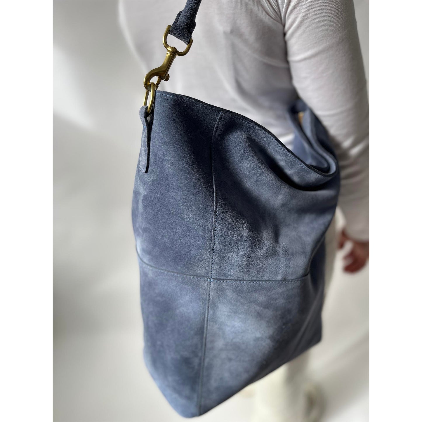 Meletti Suède bleu poudre