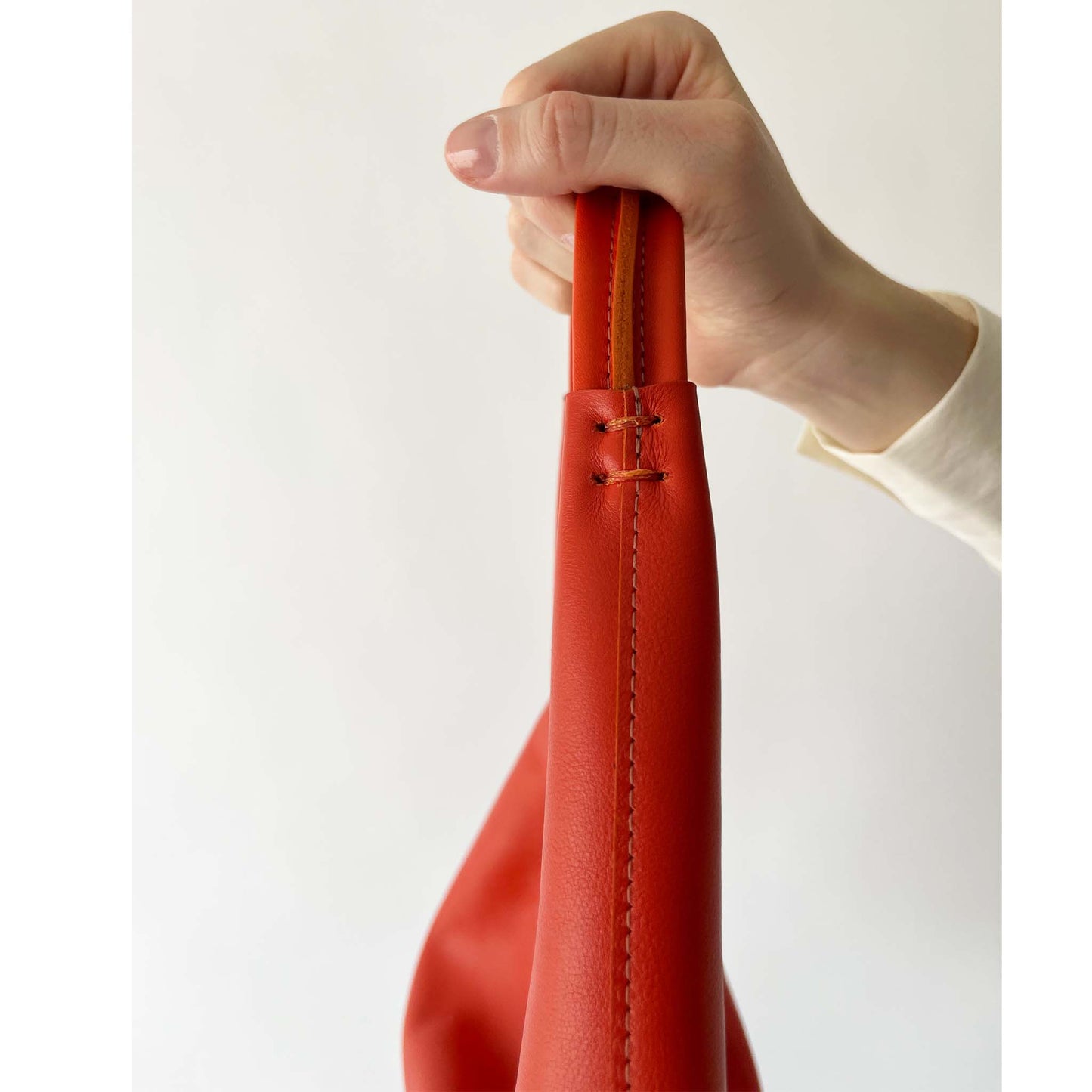 Riviera Hobo en orange vif