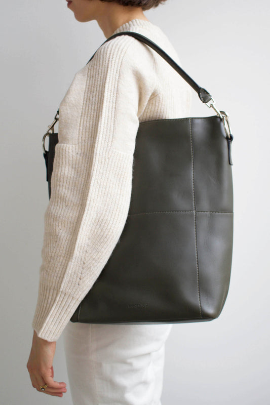 Le sac bandoulière Meletti en kaki