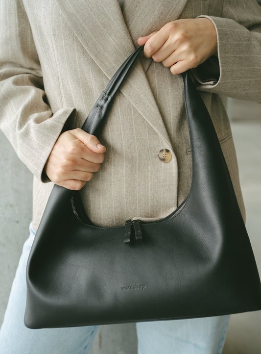 Riviera Shoulder Hobo in Black