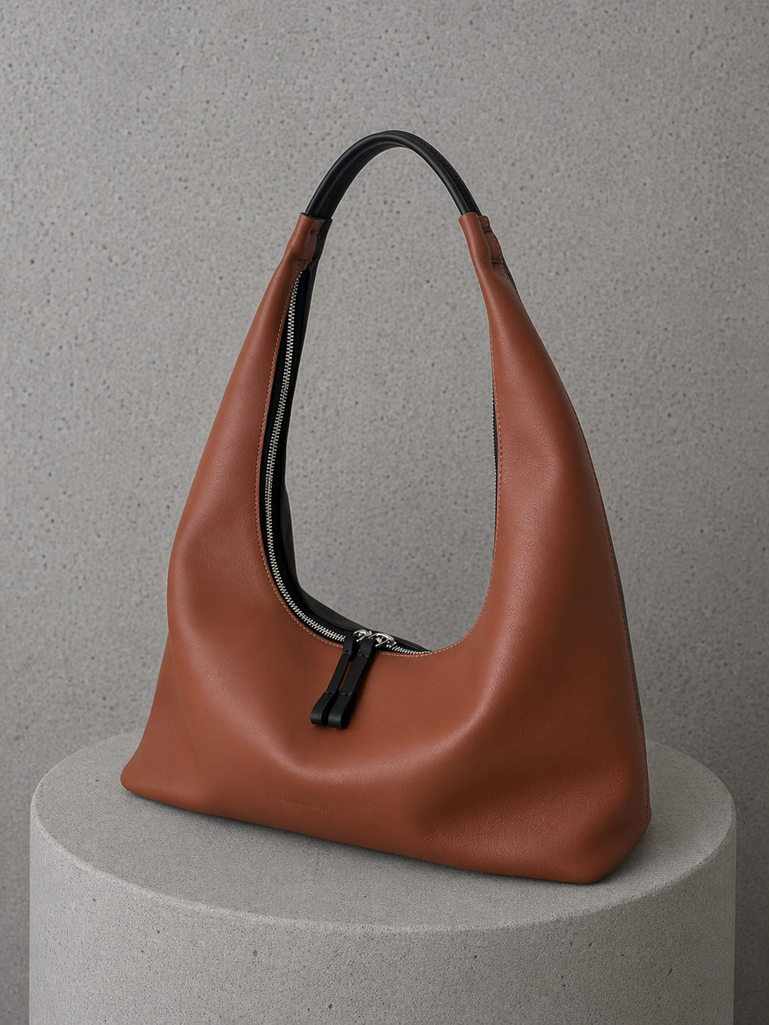  Riviera Hobo en combo cognac et noir
