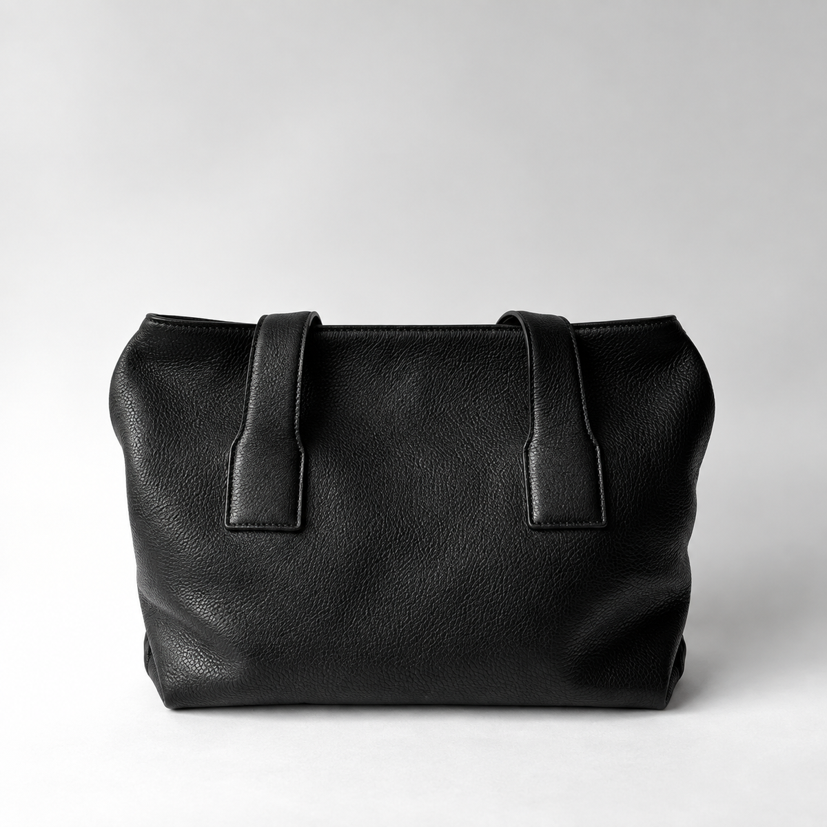 Leila Soft Tote Black