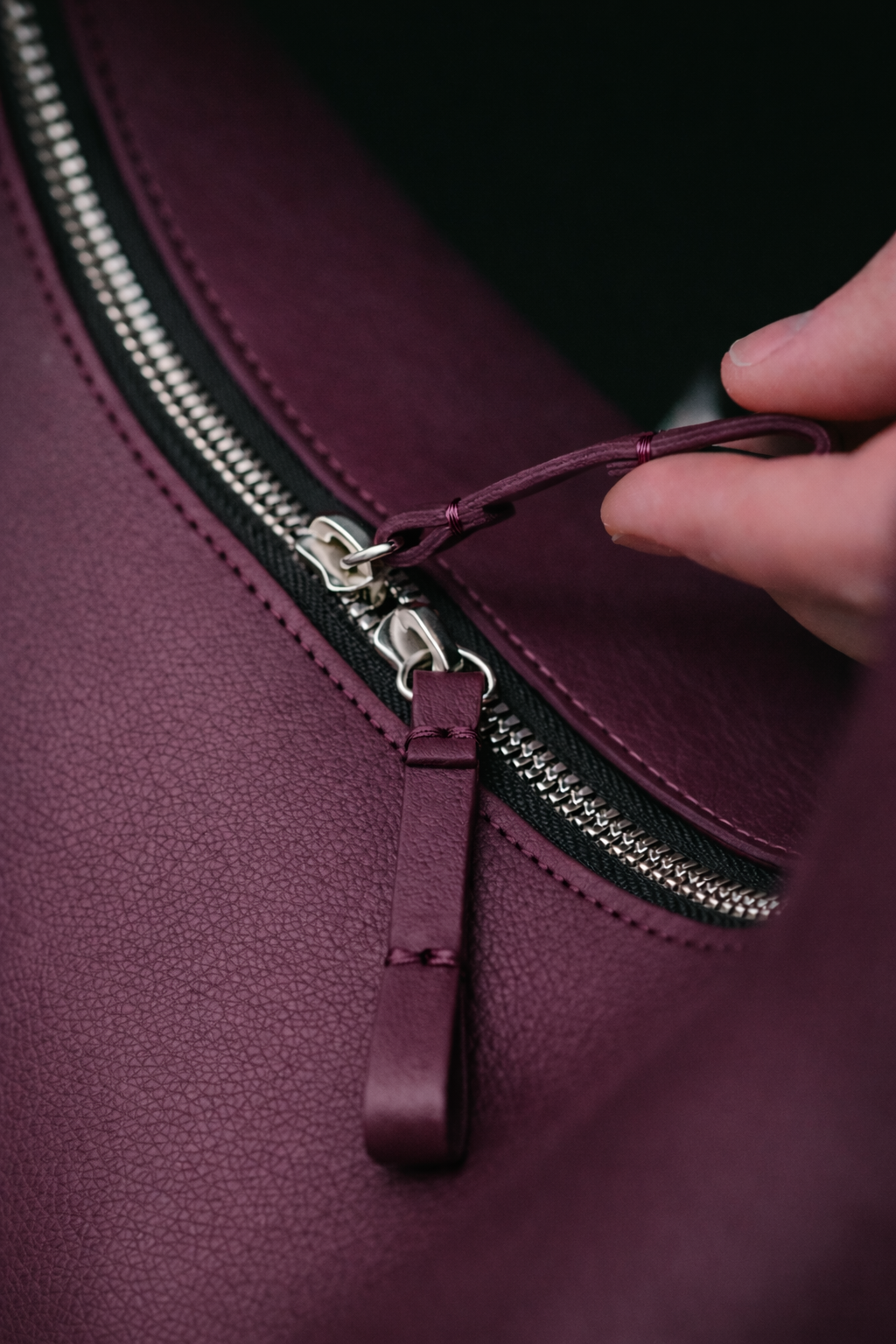 Sac hobo Riviera en prune