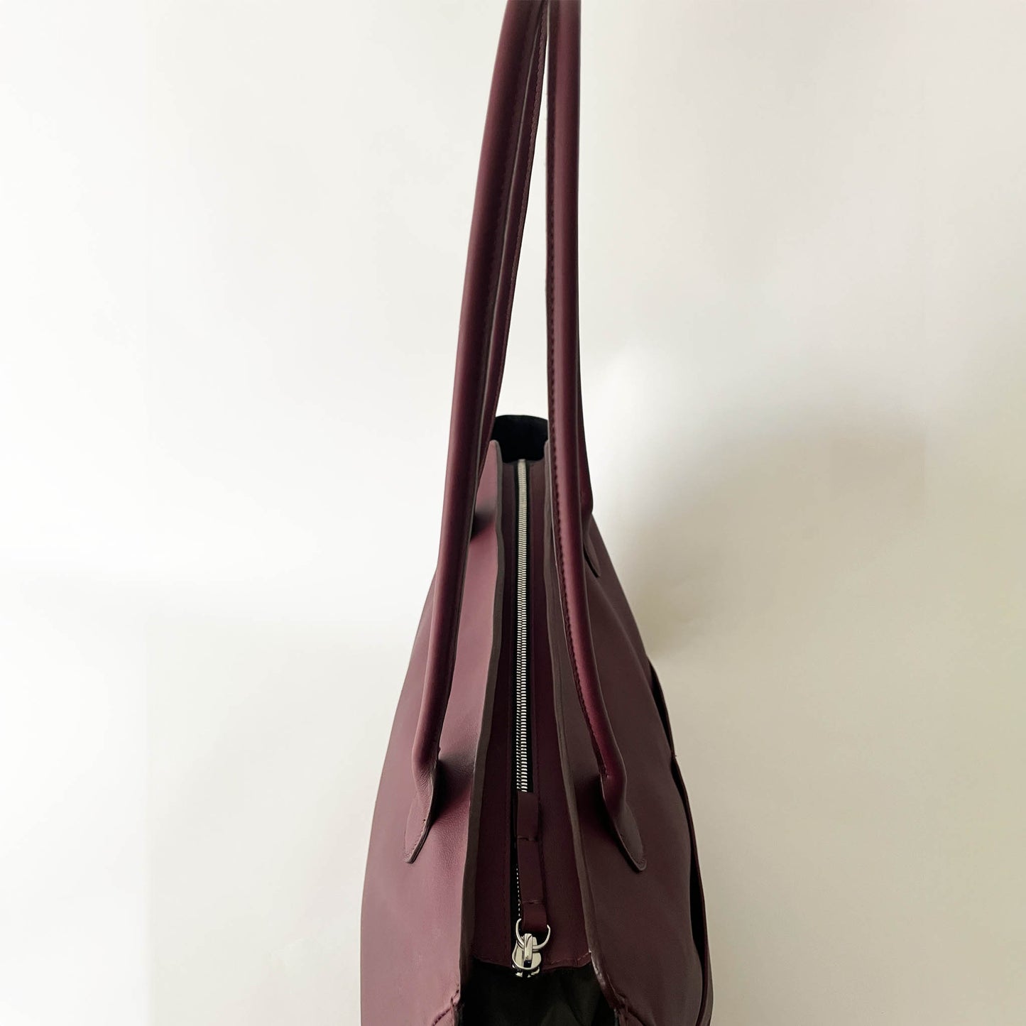 L'Editrice Bag in Plum