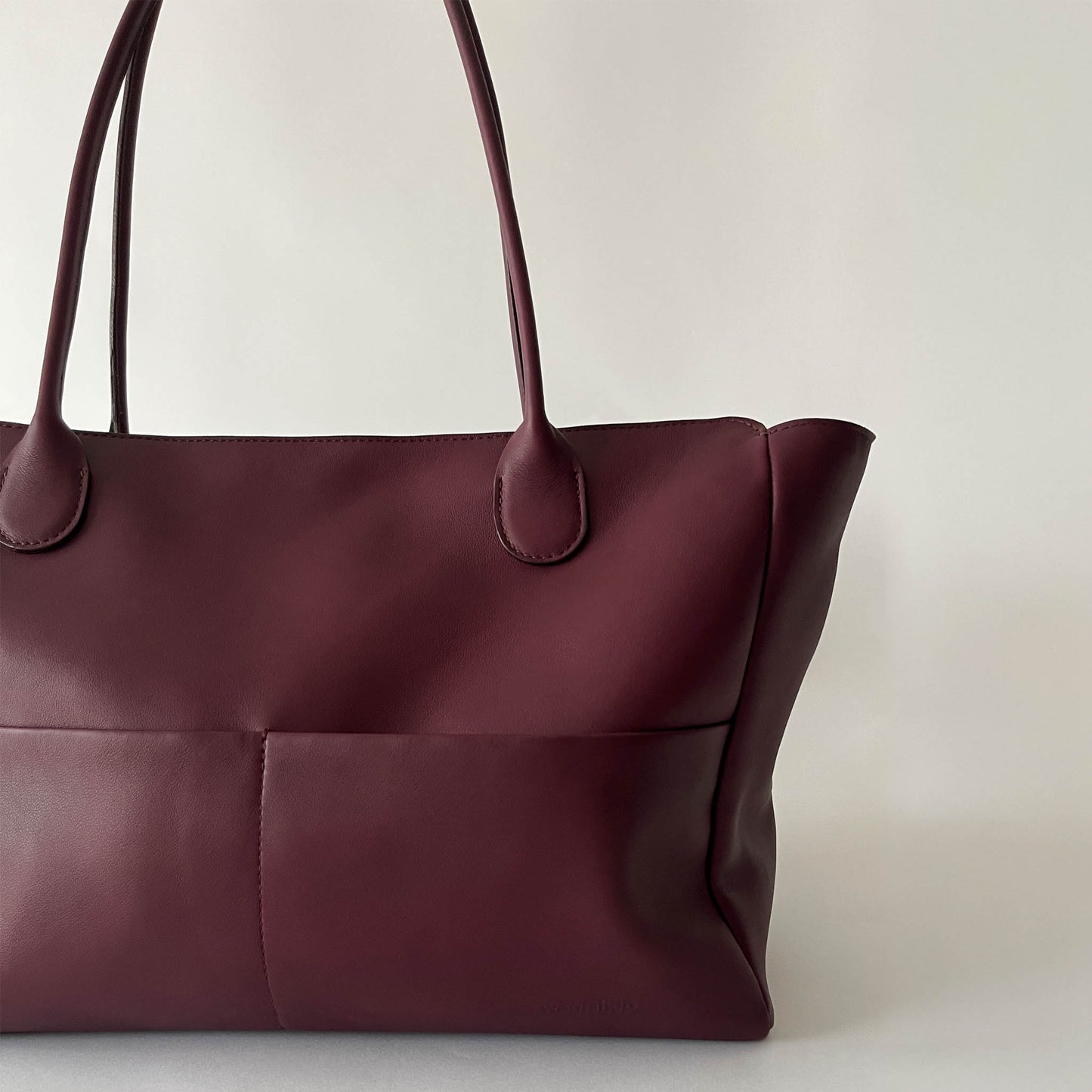 L'Editrice Bag in Plum