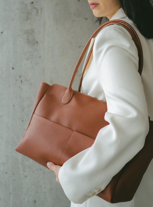 L'Editrice Bag in Cognac