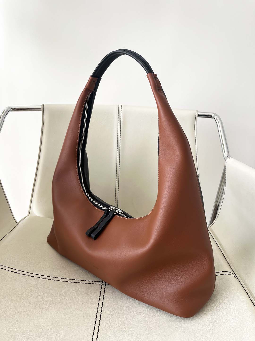 Riviera Shoulder Hobo in Cognac/Black Combo