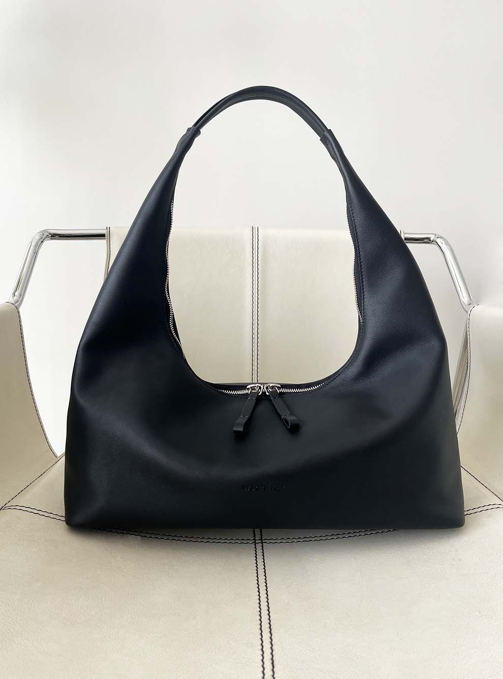 Riviera Shoulder Hobo in Black