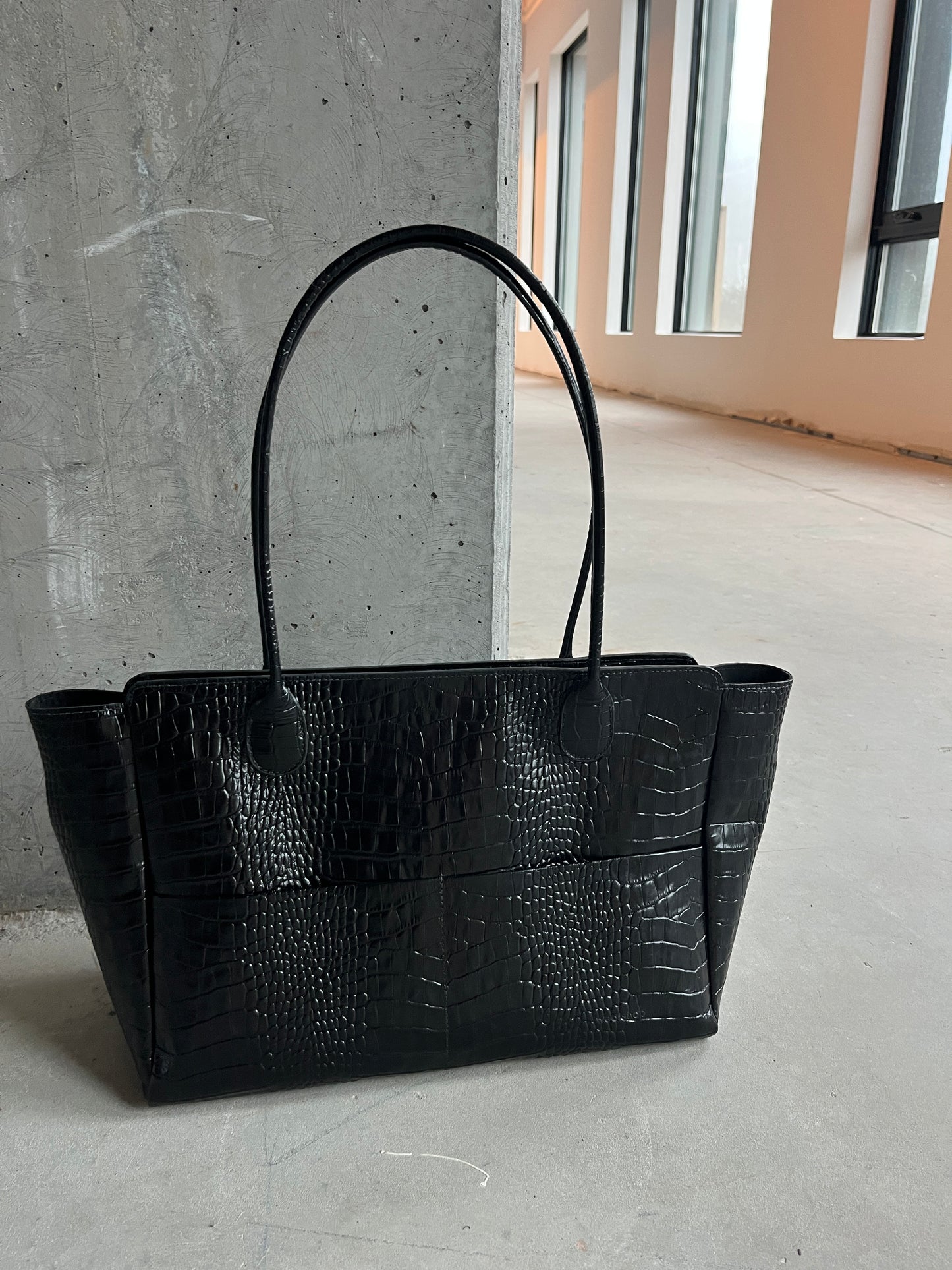 L'Editrice Bag in Black Croco