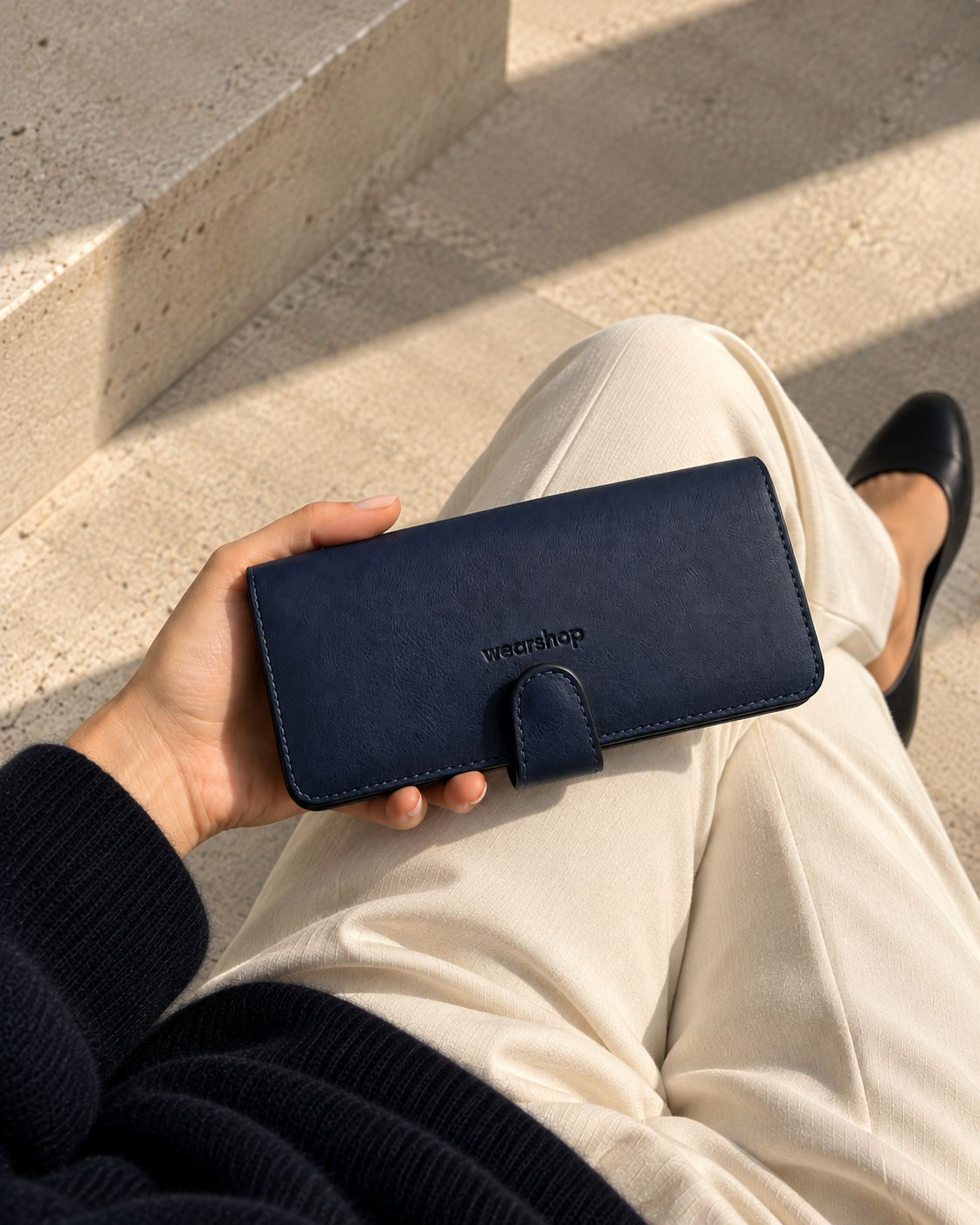 Minimal Continental Wallet in Navy