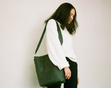 Load image into Gallery viewer, The Meletti bag in Croco Green