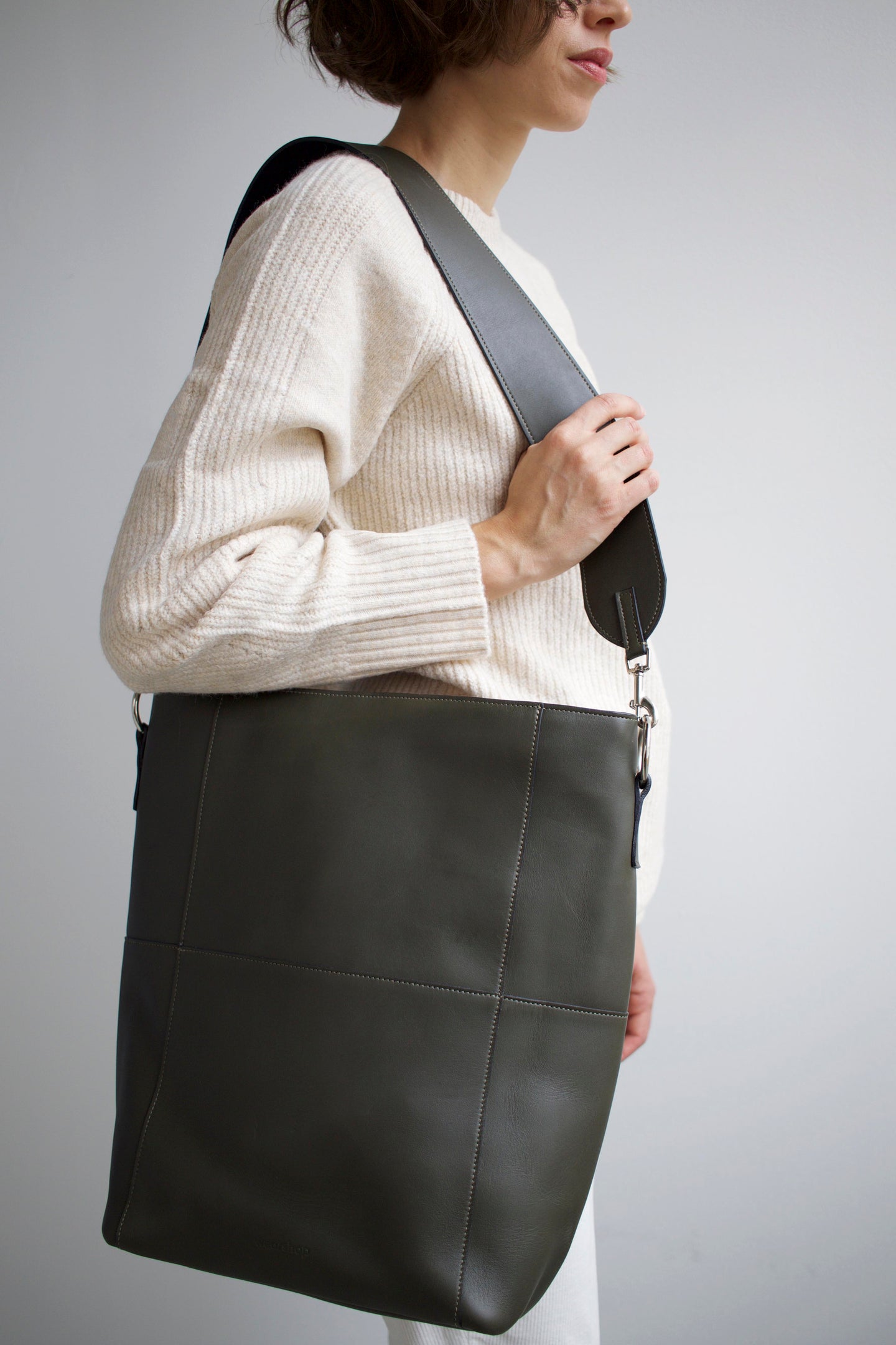 Leather strap for Meletti bag in Khaki